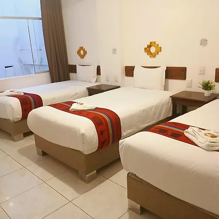 Pakarina Hotel